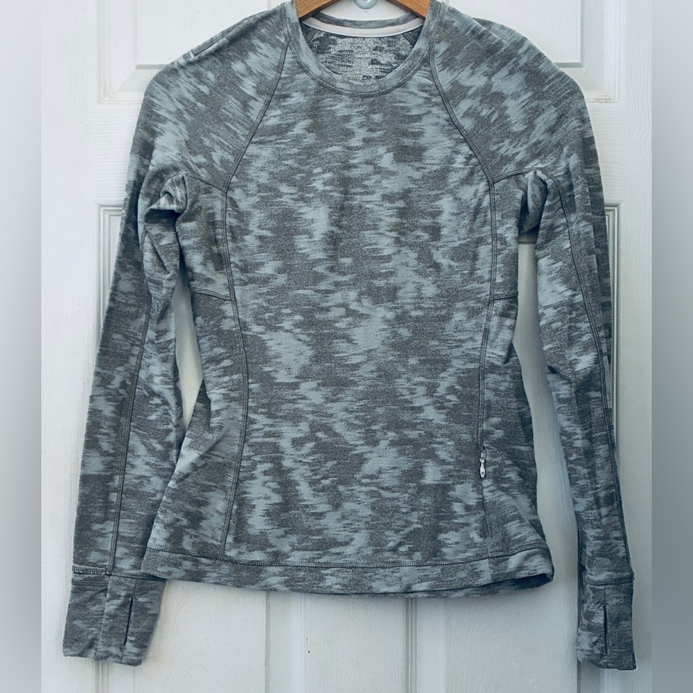 Lululemon Athletica Gray Camouflage Long Sleeve Top